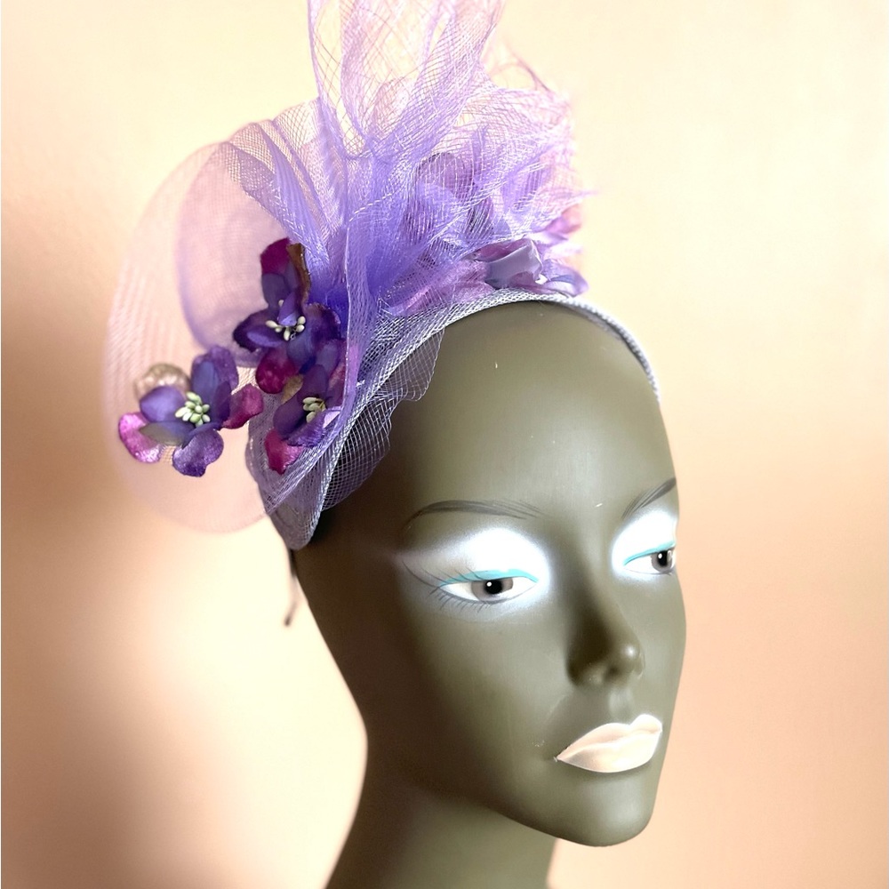 Modern-day Fascinator - Picture 8 of 8